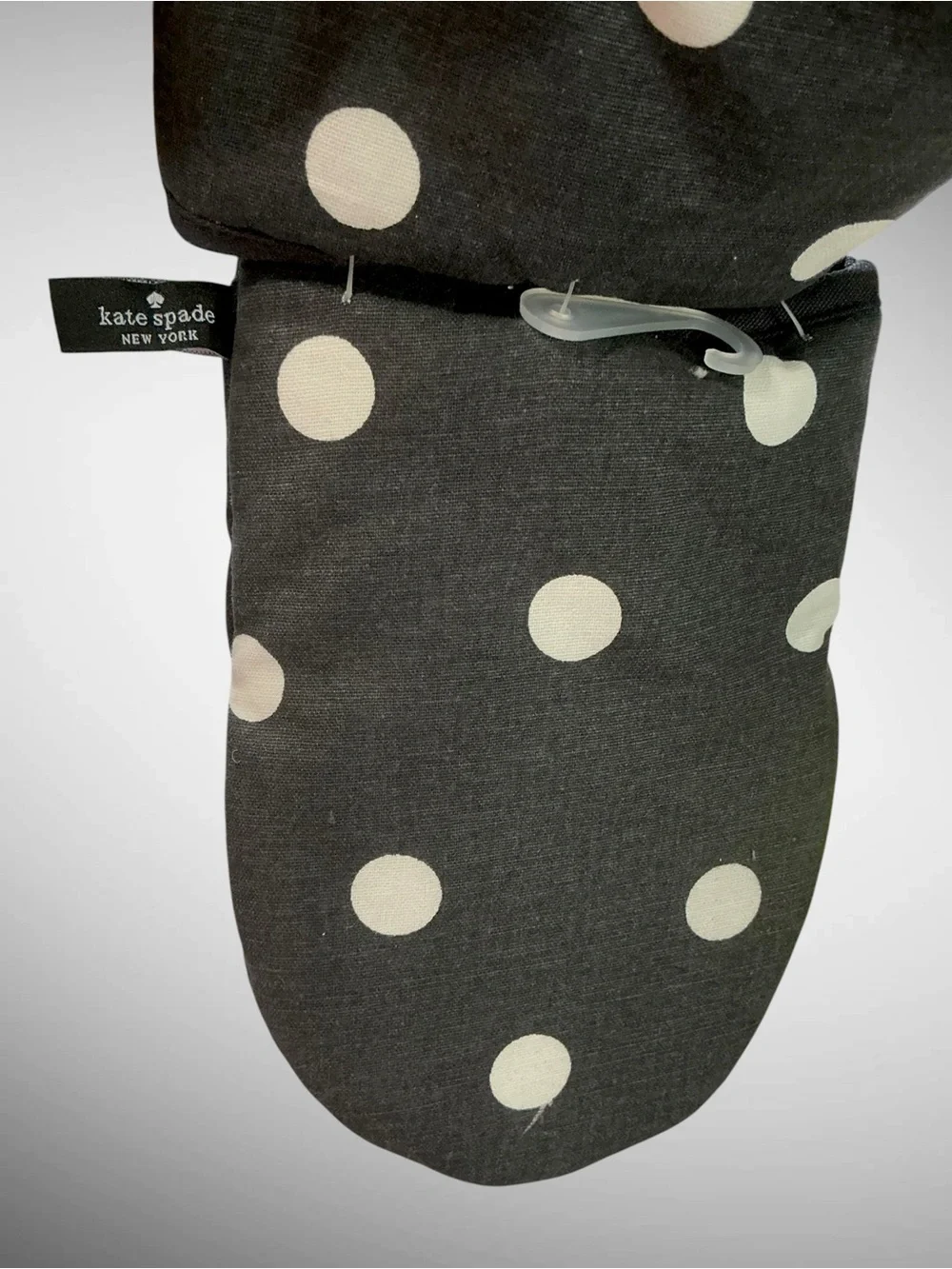 Kate Spade New York Black Polka Dot Mini Oven Mitts Set of 2 NWT